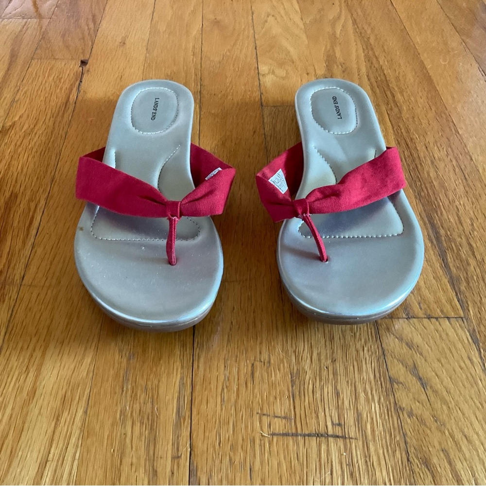 Lands End Red and Silver Flip Flops